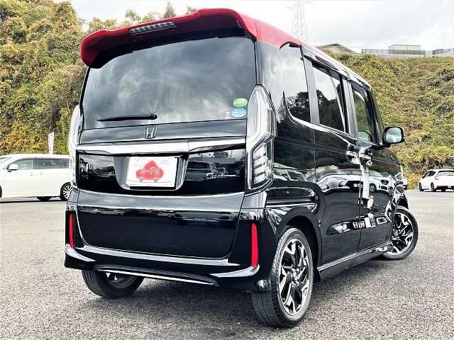 HONDA N BOX CUSTOM 2017
