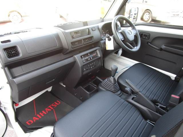 DAIHATSU ???????????? 2025