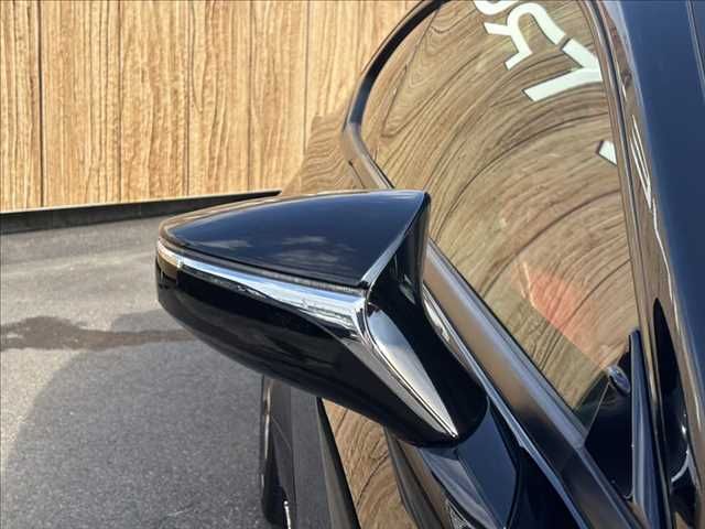 TOYOTA LEXUS RC300h 2022