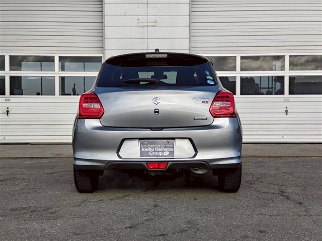 SUZUKI SWIFT 4WD 2017