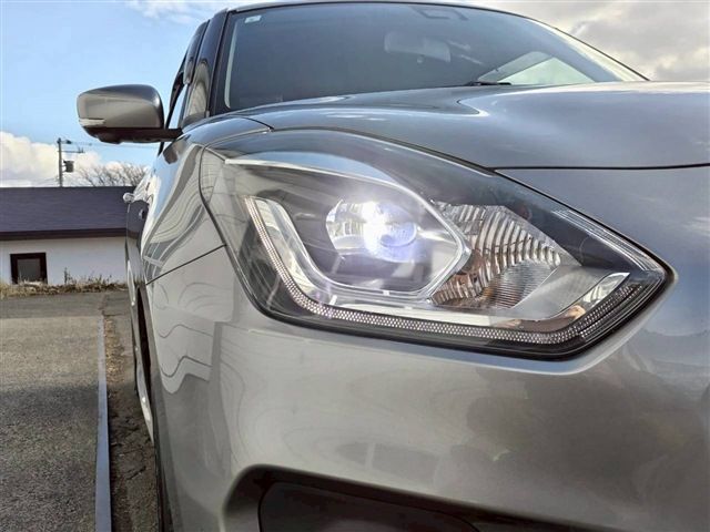 SUZUKI SWIFT 4WD 2017