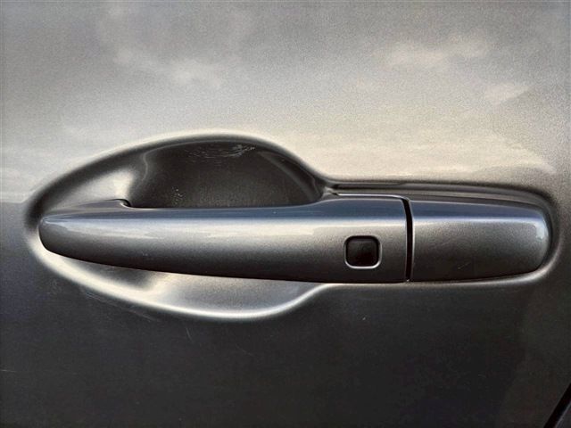 SUZUKI SWIFT 4WD 2017