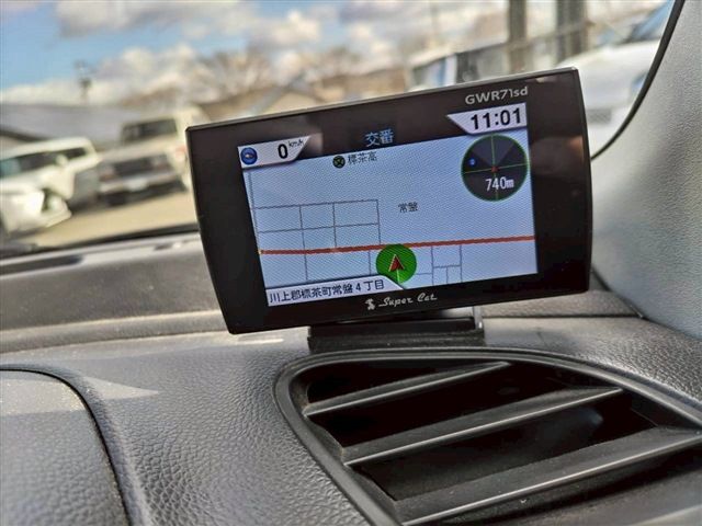 SUZUKI SWIFT 4WD 2017