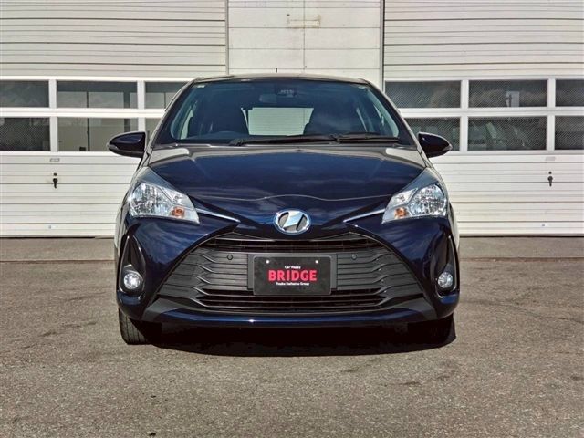 TOYOTA VITZ  4WD 2019