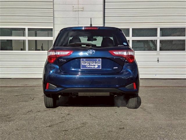TOYOTA VITZ  4WD 2019