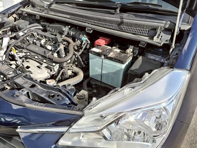 TOYOTA VITZ  4WD 2019