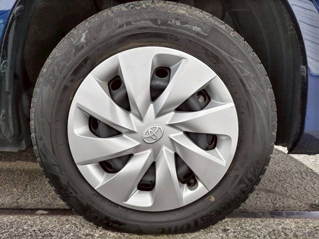 TOYOTA VITZ  4WD 2019