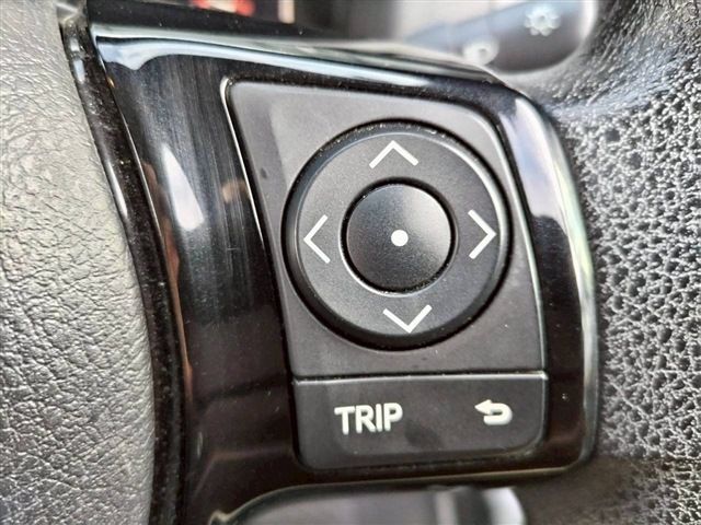 TOYOTA VITZ  4WD 2019