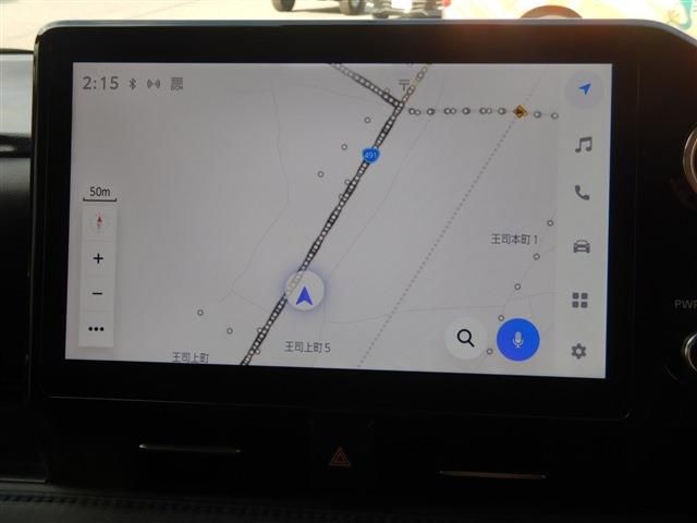 TOYOTA VOXY HYBRID 2022