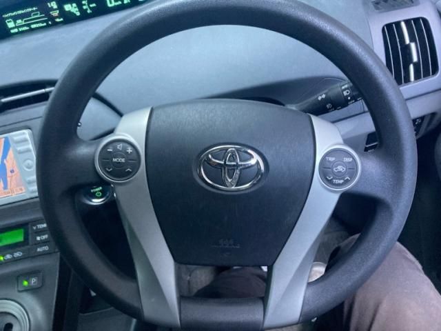 TOYOTA PRIUS 2010