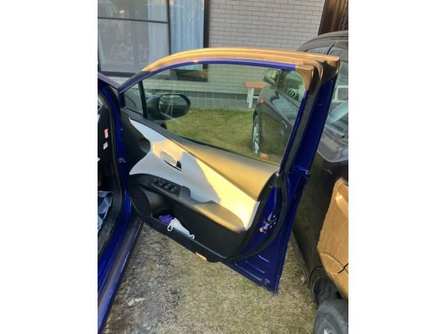 TOYOTA PRIUS 4WD 2016