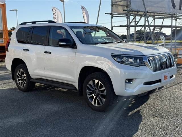 TOYOTA LANDCRUISER PRADO 2022