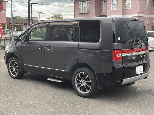 MITSUBISHI DELICA D:5 4WD 2015