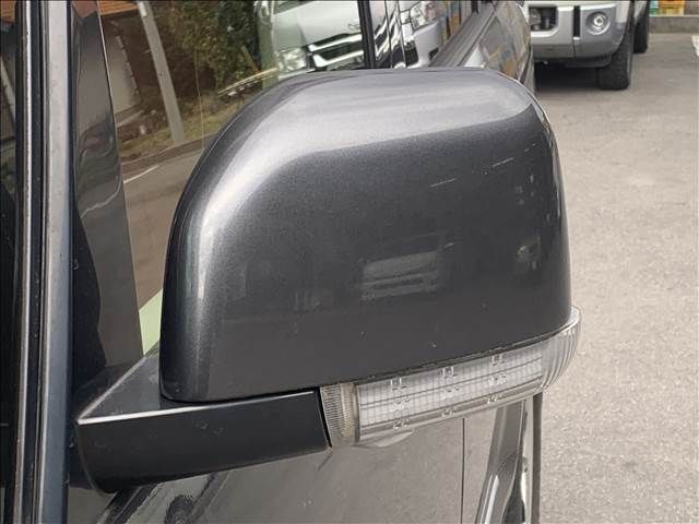 MITSUBISHI DELICA D:5 4WD 2015