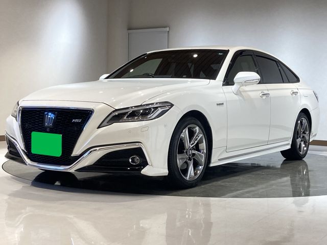 TOYOTA CROWN sedan hybrid 2019