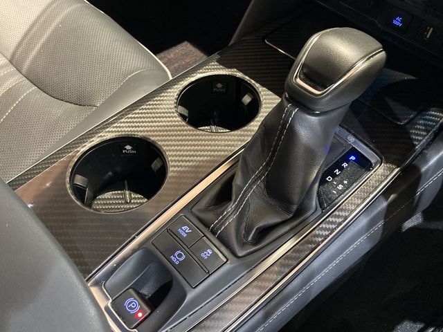 TOYOTA CROWN sedan hybrid 2019