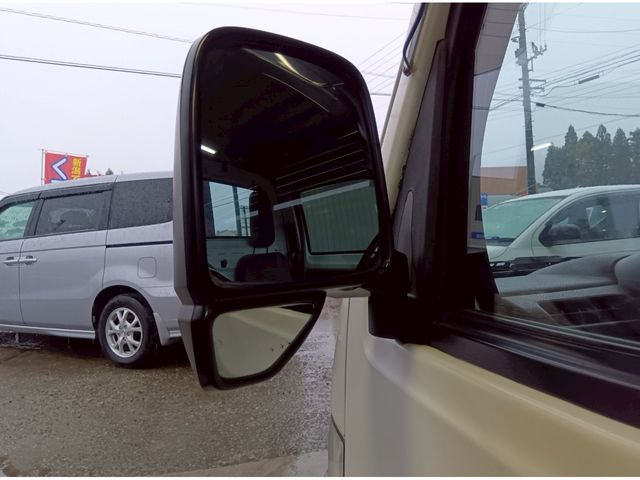 HONDA ACTY truck 4WD 2010