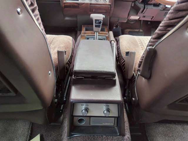 NISSAN GLORIA wagon 1992