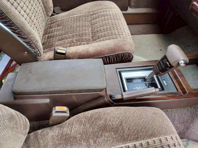 NISSAN GLORIA wagon 1992