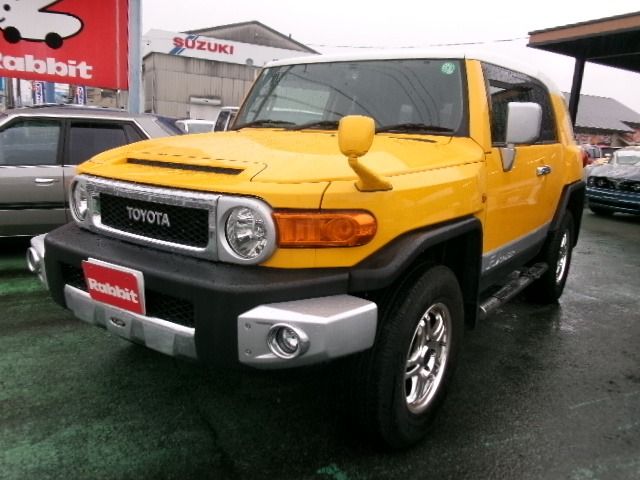 TOYOTA FJ CRUISER 4WD 2011