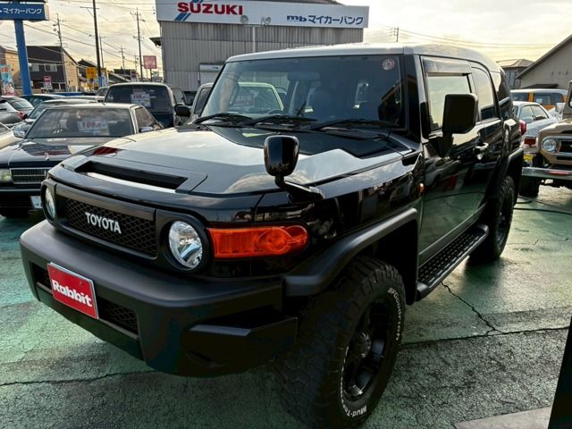 TOYOTA FJ CRUISER 4WD 2012