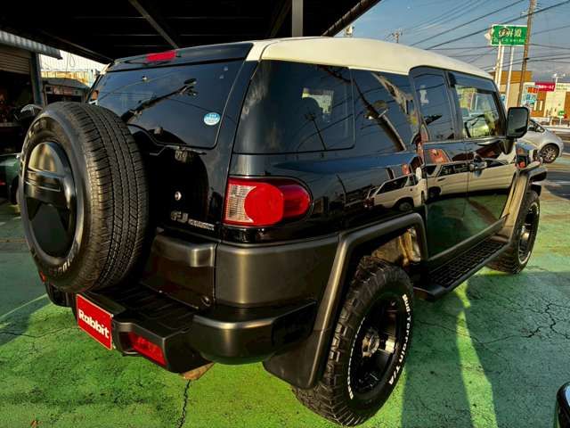 TOYOTA FJ CRUISER 4WD 2012