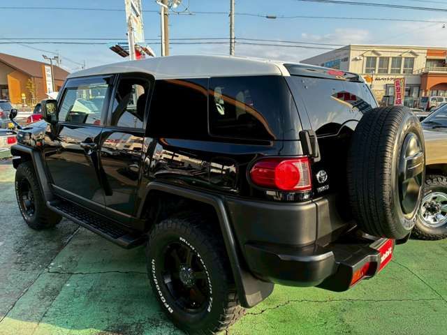 TOYOTA FJ CRUISER 4WD 2012