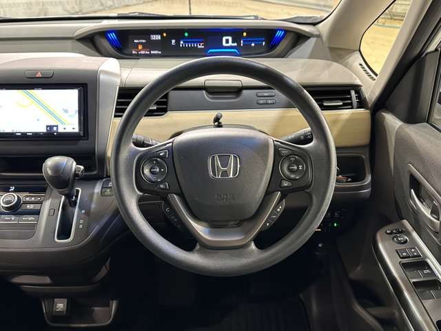 HONDA FREED 2018