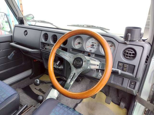 SUZUKI JIMNY 4WD 1995
