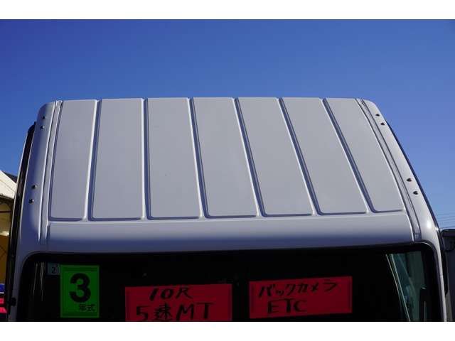 MITSUBISHI CANTER 2021