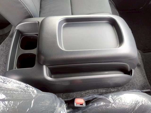 TOYOTA HIACE van 2WD 2025