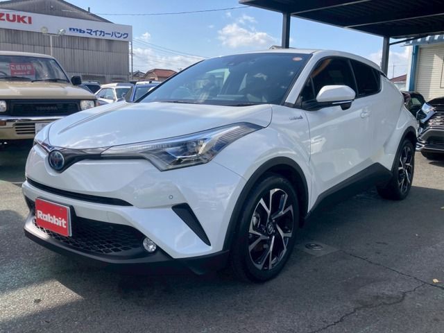TOYOTA C-HR 2017