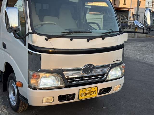 TOYOTA DYNA 2010
