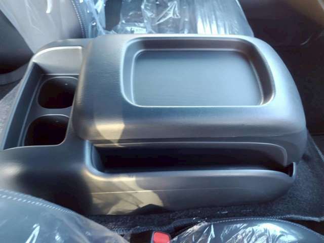 TOYOTA HIACE van 2WD 2025