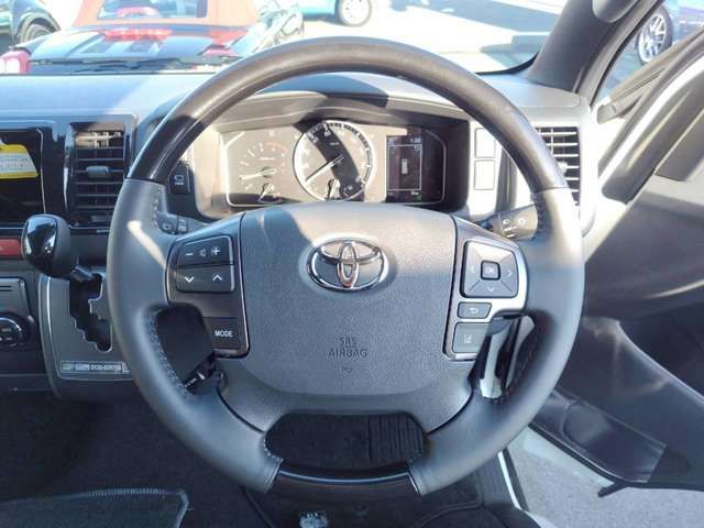 TOYOTA HIACE van 2WD 2025