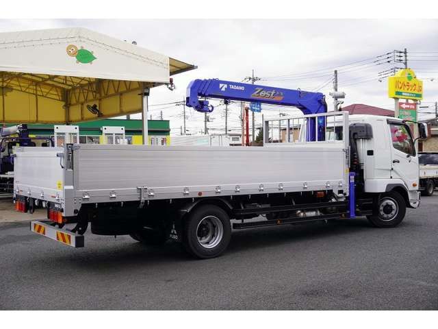 MITSUBISHI FUSOU FIGHTER 2024