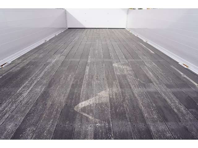 MITSUBISHI FUSOU FIGHTER 2024