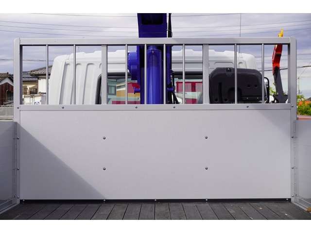 MITSUBISHI FUSOU FIGHTER 2024