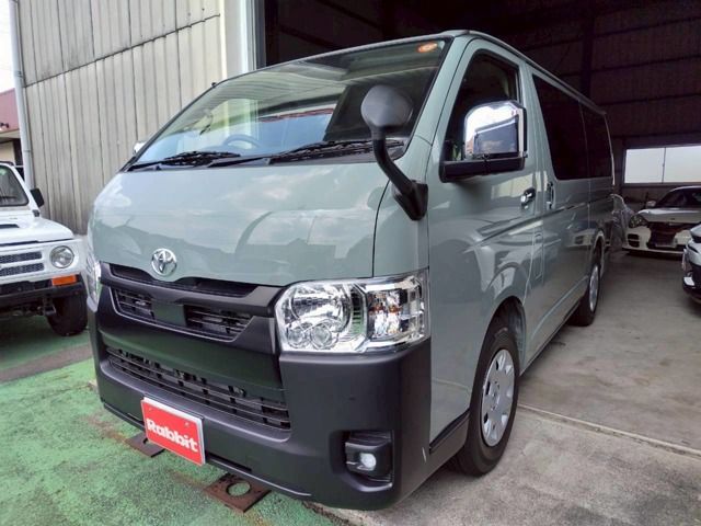 TOYOTA HIACE van 2WD 2025