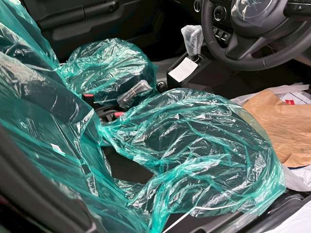 SUZUKI JIMNY NOMADE 2025