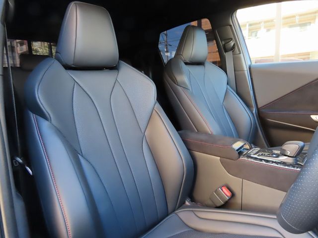 TOYOTA LEXUS LBX 2025