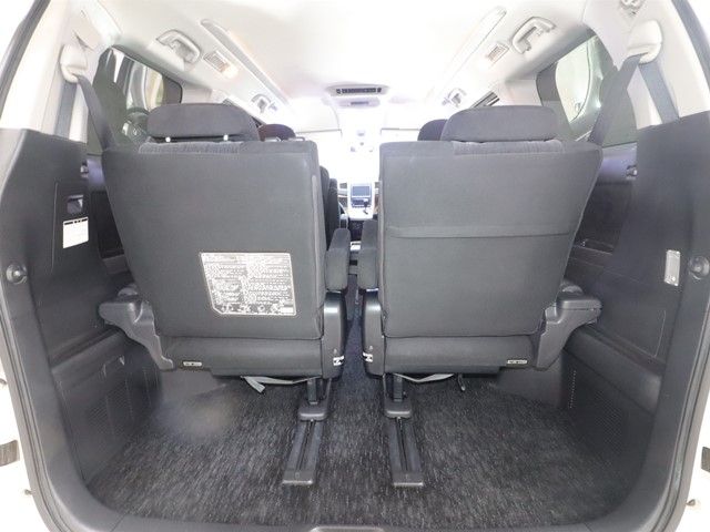 TOYOTA ALPHARD 2012