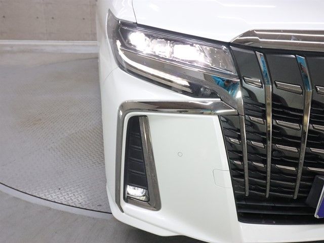 TOYOTA ALPHARD 2021