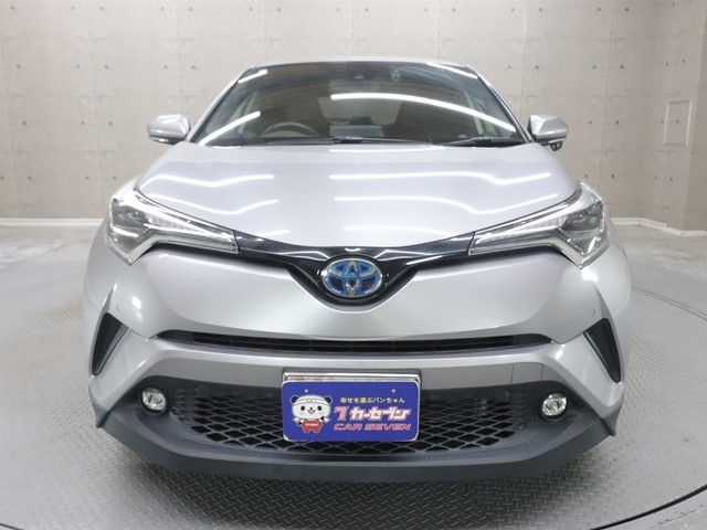 TOYOTA C-HR 2019