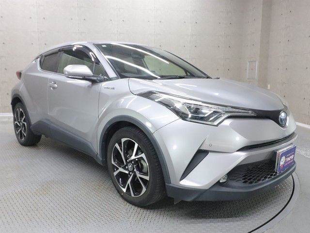 TOYOTA C-HR 2019