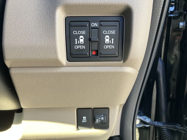 HONDA N BOX JOY 2025