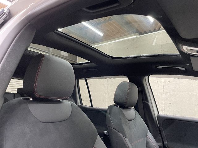 MERCEDES BENZ MERCEDES BENZ GLB 2024