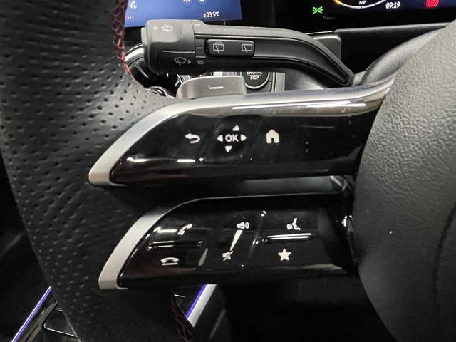 MERCEDES BENZ MERCEDES BENZ GLB 2024