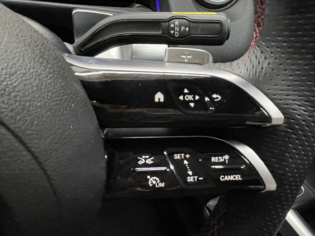 MERCEDES BENZ MERCEDES BENZ GLB 2024