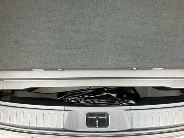 TOYOTA PRIUS PHV 2019